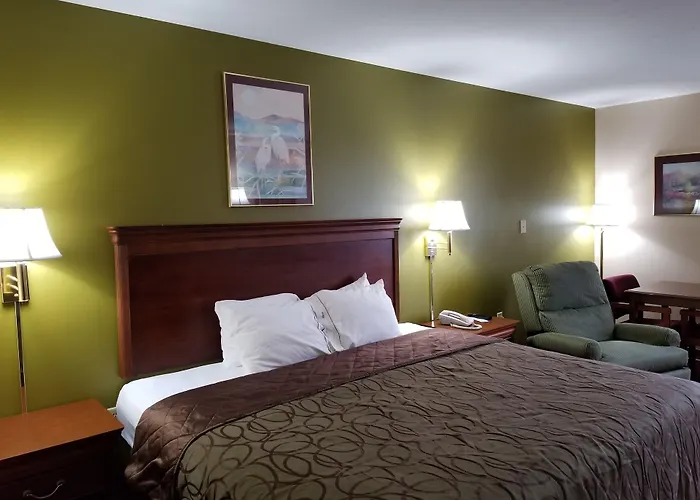Briarwood Hotel 2*